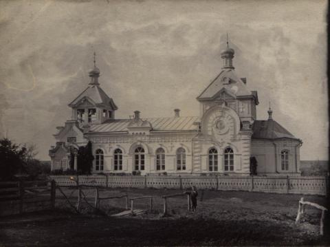 Усадебный храм святой Аллы в с. Колышлей Усадебный храм святой Аллы в с. Колышлей