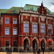 http://www.edu-point.co.uk/polonya-universiteler/jagellonian-universitesi/ http://www.edu-point.co.uk/polonya-universiteler/jagellonian-universitesi/